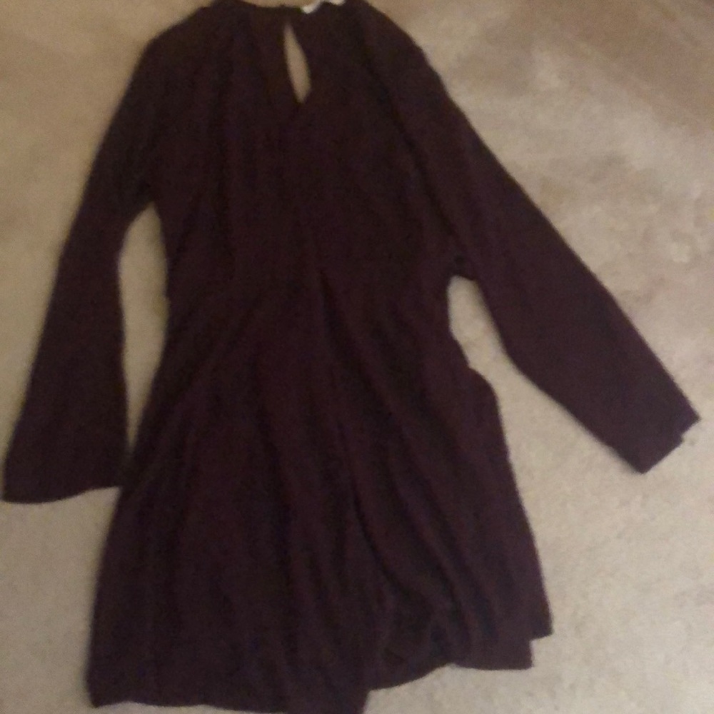 Plumb wrap dress with v-neck